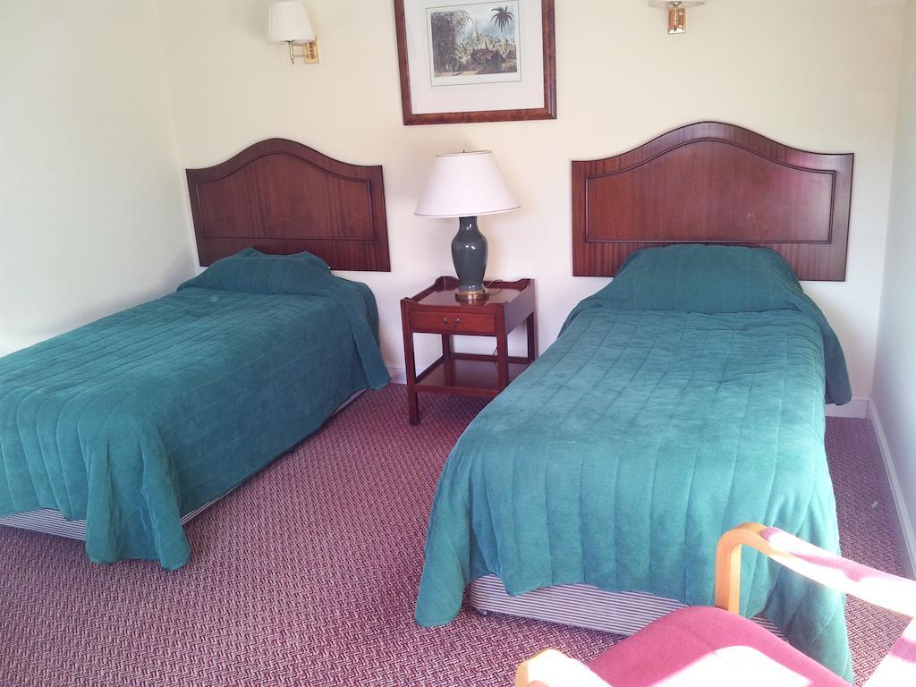Red Lion Dunston Hotel Branston  Ngoại thất bức ảnh